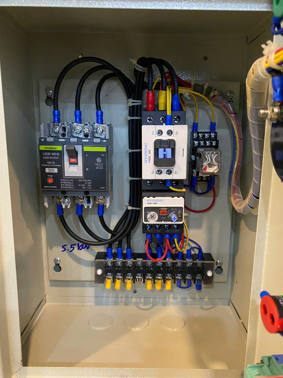 ca96d9be3bbeb7e0eeaf